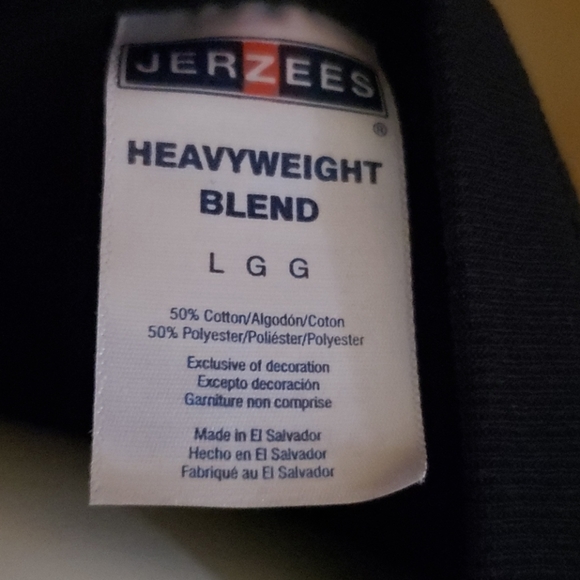 NWOT Coupon Queen T-shirt (0010) - Picture 4 of 4